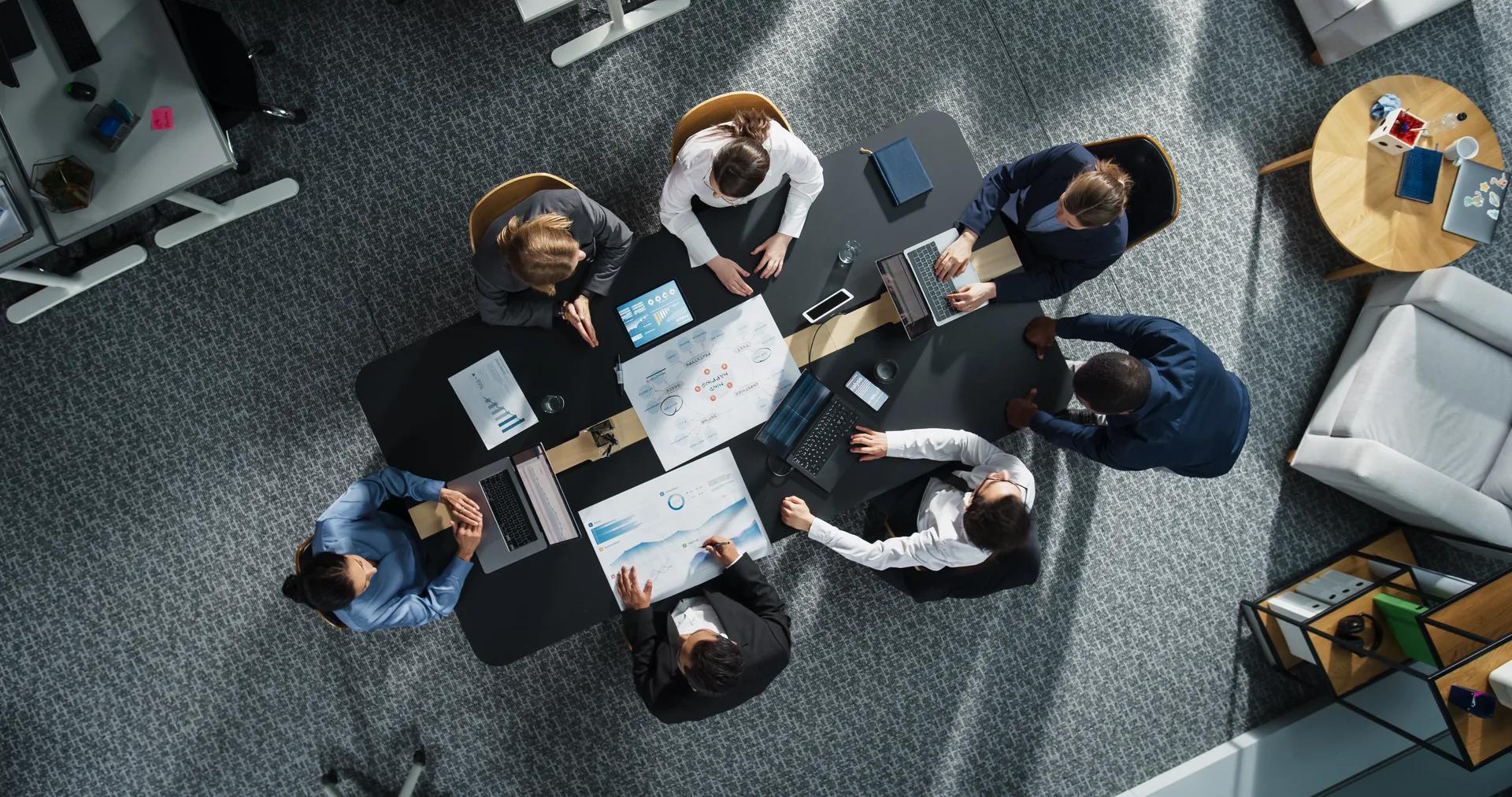 Offshoring vs Nearshoring vs Onshoring